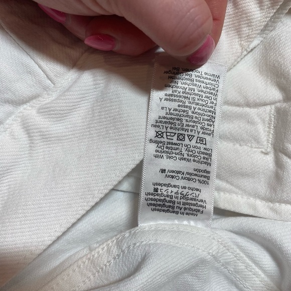 J.Crew Classic or Relaxed Fit White Denim Jacket - Picture 7 of 7